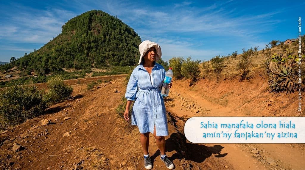 Sahia manafaka olona hiala amin'ny fanjakan'ny aizina